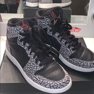 Air Jordan 1 Retro High